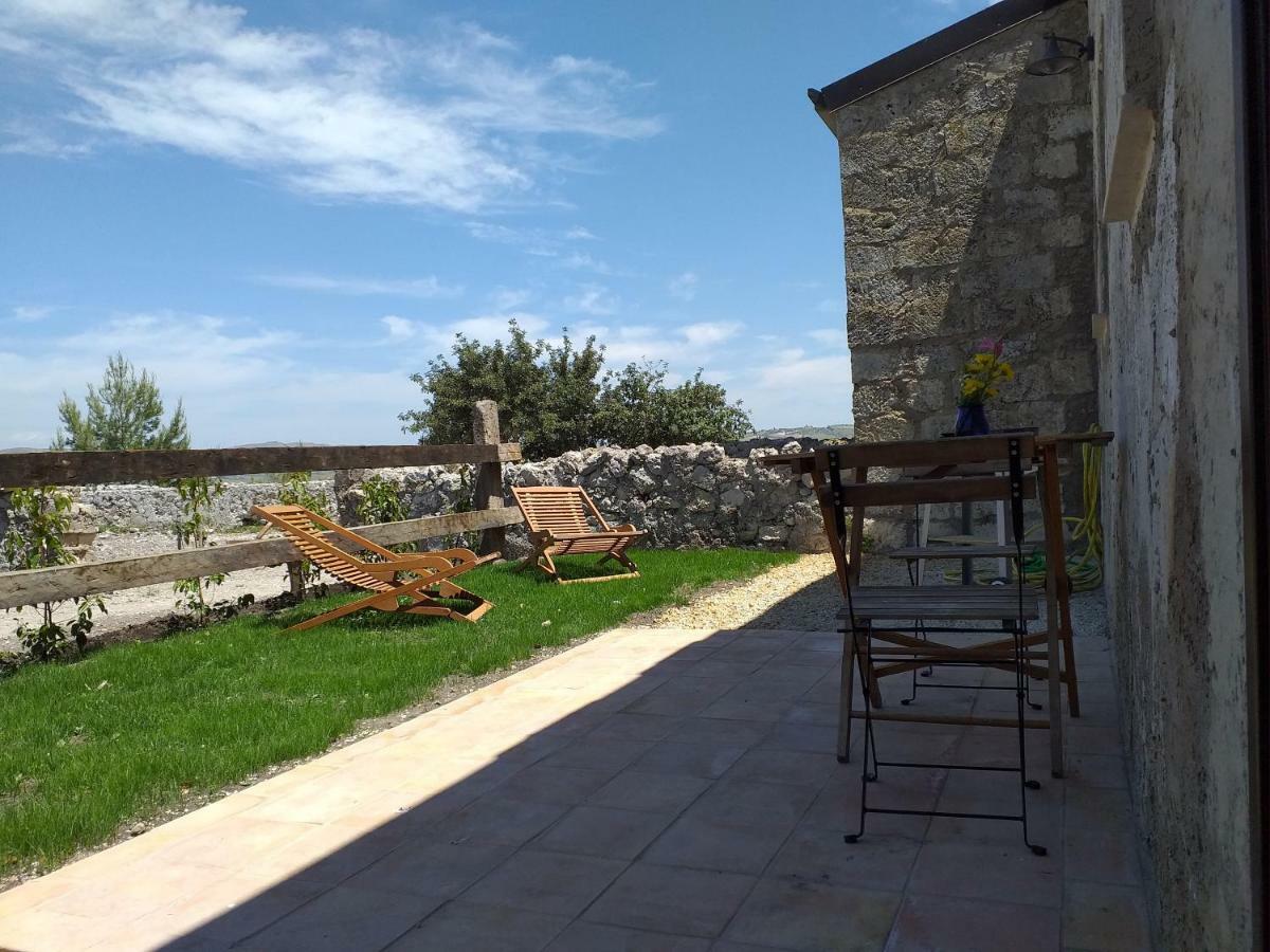 Gibbesi Country Farm Piccolo Cottage Naro Eksteriør billede
